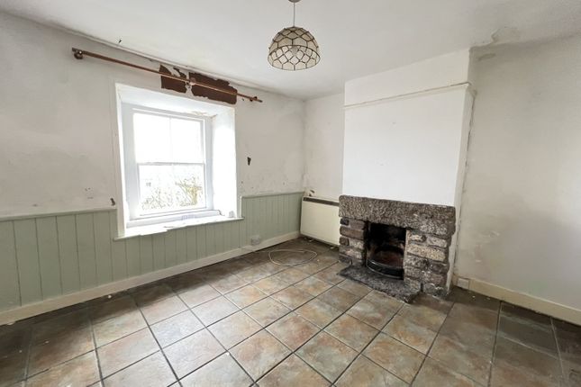 Corner Cottage, 1 Cherry Garden Street, Mousehole, Penzance photo 2