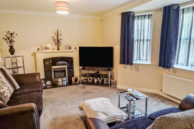 Flat for sale in Primrose Place, Doncaster