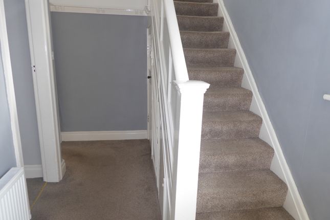 19, Fieldway, Higher Bebington photo 2