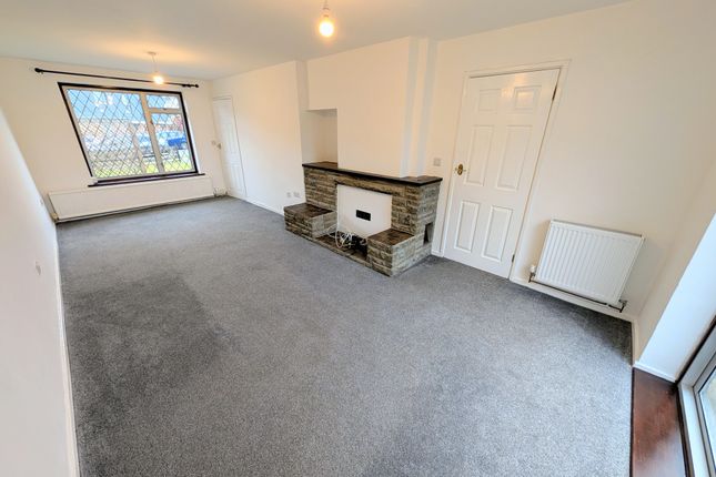 310, Hendre Farm Drive, Newport photo 2