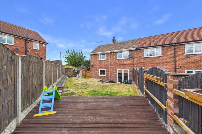 2, Lancaster Street, Castleford photo 4