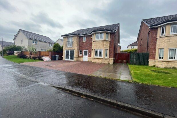 Thumbnail Detached house to rent in Scalloway Road, Glasgow