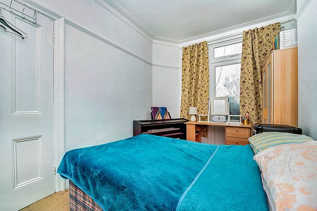 Ground Floor 43, Welldon Crescent, Harrow photo 4