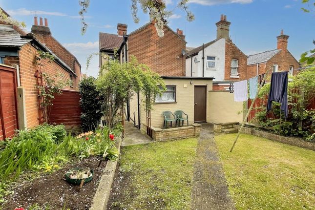 Property for sale in Hythe Hill, Colchester