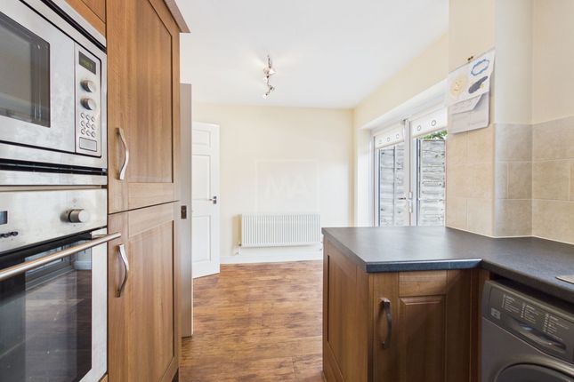 51 Worsborough Avenue, Warrington photo 4