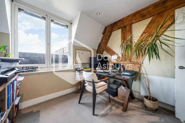 Flat to rent in St. Pancras Chambers, Euston Road, London