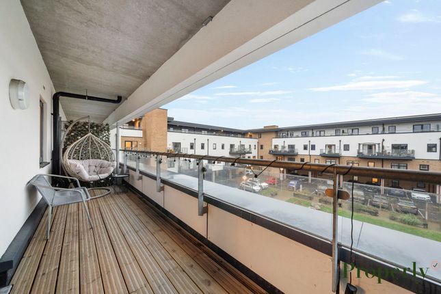 Thumbnail Penthouse for sale in Thornbury Way, London