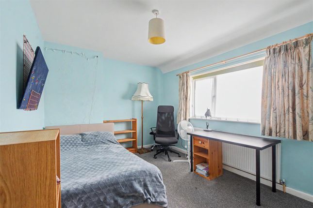 40, Aston Avenue, Nottingham photo 4