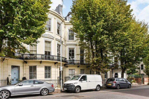 Flat to rent in Montpelier Place, Brighton