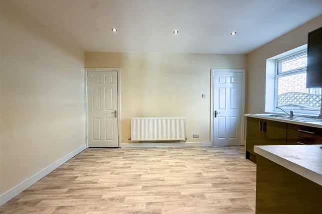 55, Brown Lees Road, Stoke-On-Trent photo 3