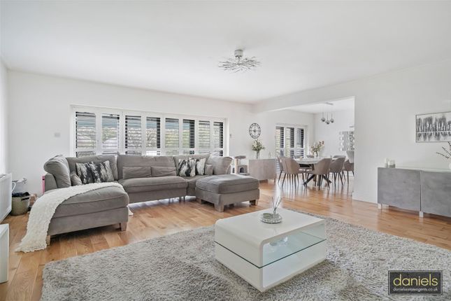 30, Amery Road, Harrow photo 2
