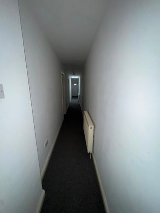 8b, Queen Alexandra Road, Dawdon photo 5