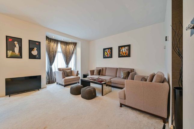 Flat to rent in Abbey Road NW8, St John's Wood, London,