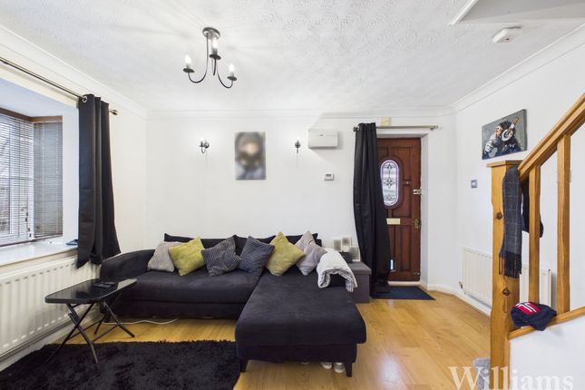 34 Parslow Close, Aylesbury photo 4