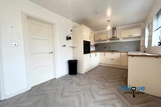 15, Silvia Way, Fleetwood photo 4
