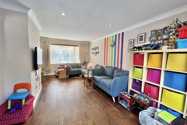7A, Bayfran Way, Dorset photo 3