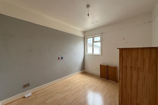 12, Dartnell Road, Croydon photo 4