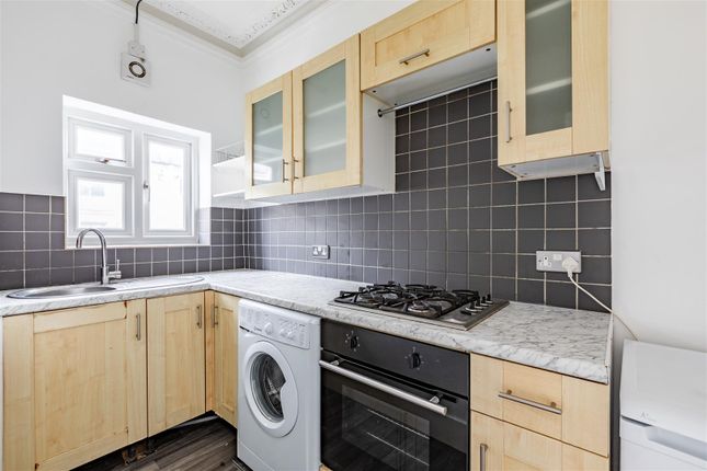Flat 2, 37, Lansdowne Street, East Sussex photo 4