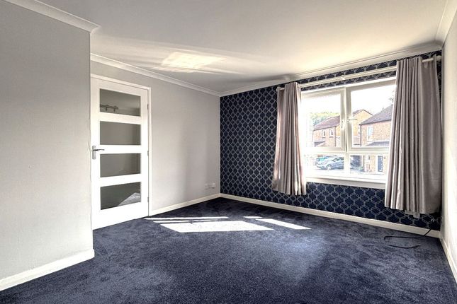 11 Glencoul Avenue, Dalgety Bay photo 2