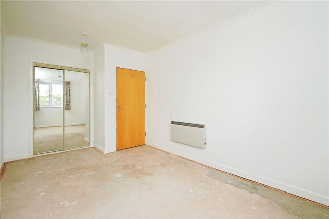 177, Marlborough Court, Didcot photo 4