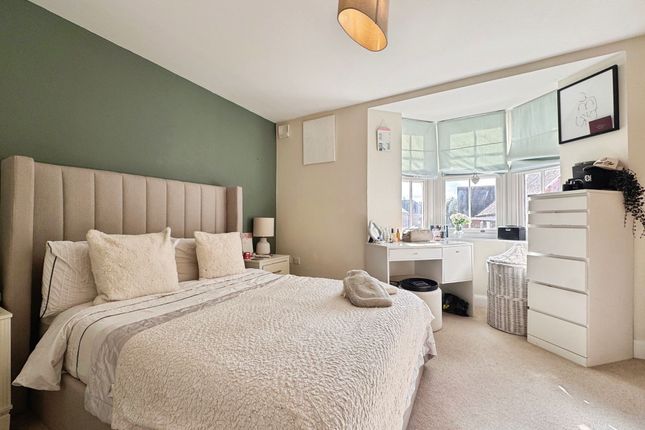 34 Whatley Drive, Pewsey photo 4