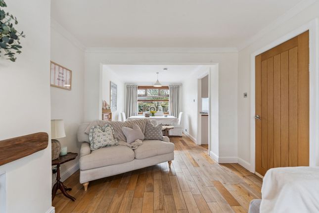 52 Barrhill Road, Glasgow photo 3