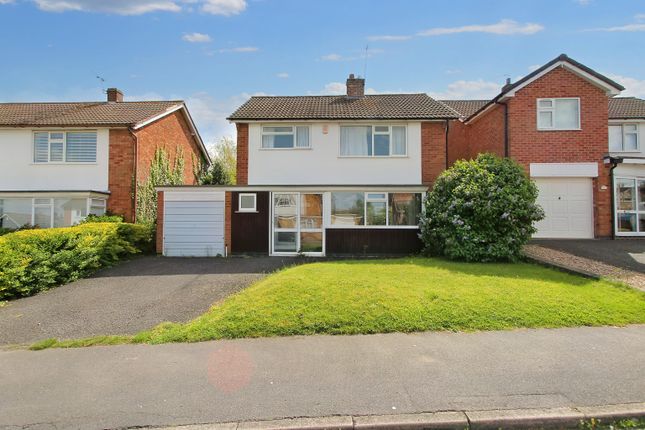 Thumbnail Detached house for sale in Vandyke Road, Oadby, Leicester