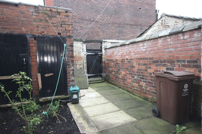 62 Lincoln Street, Oldham photo 4
