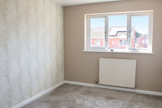 6 Mallard Drive, Market Rasen photo 4