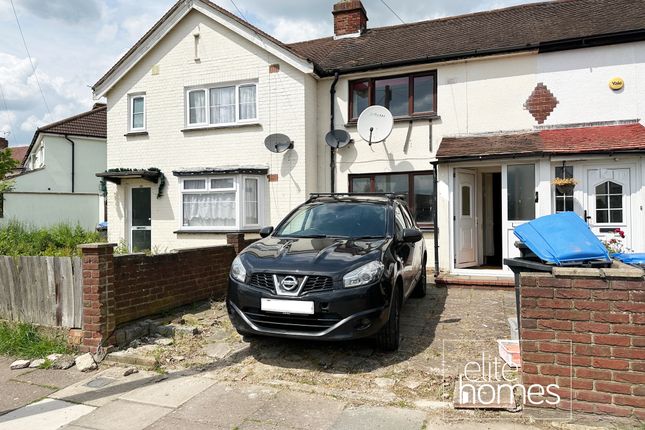 Terraced house to rent in Stoneleigh Avenue, Enfield