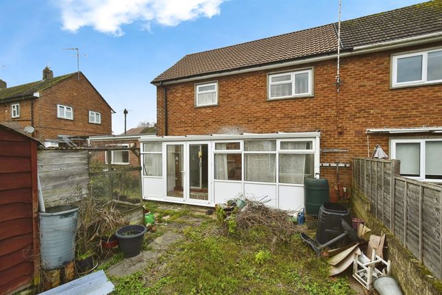 Thumbnail Semi-detached house for sale in Broomfield, Chippenham