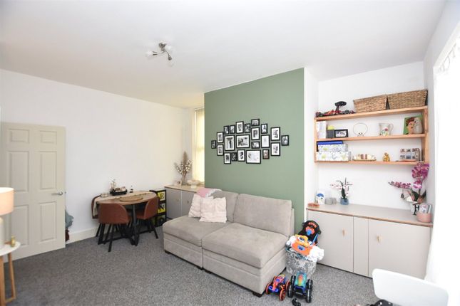 3-bed terraced on 41, Newton Street, Lancashire, £130,000