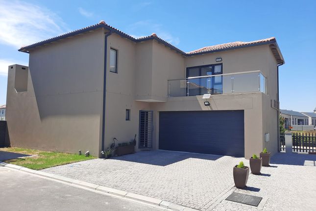 Thumbnail Detached house for sale in 9 Canggu Village, 37 Islington Crescent, Parklands North, Western Seaboard, Western Cape, South Africa