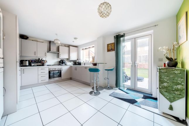 Detached house for sale in Didcot, Oxfordshire