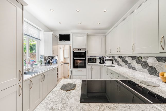 Kitchen (3)