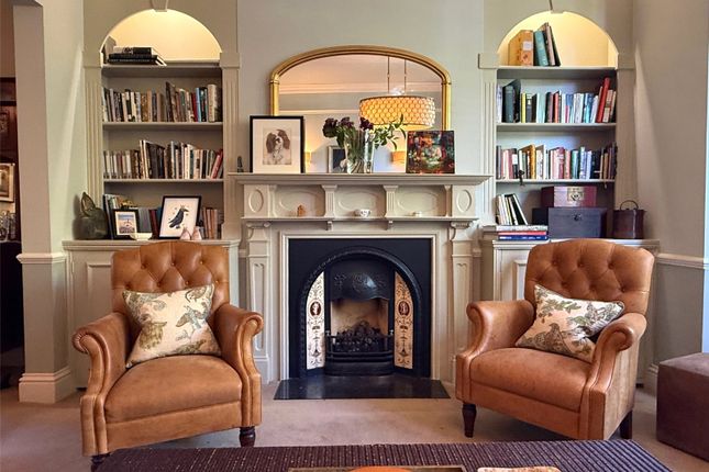 14, Leyborne Park, Surrey photo 4
