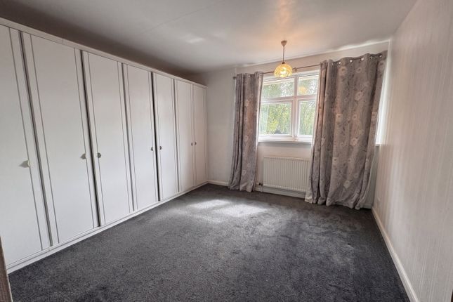 54, Goodwood Avenue, Sale photo 4