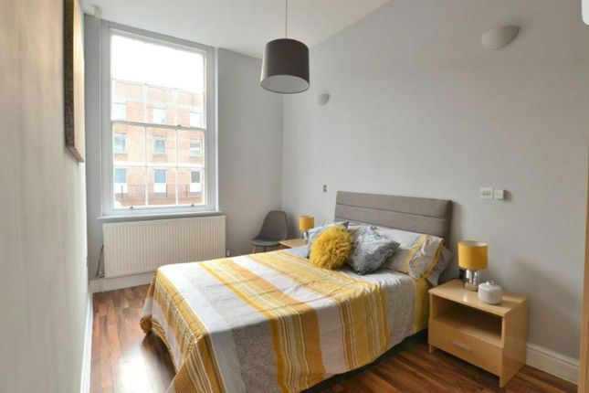 Flat for sale in Falkner Square, Toxteth, Liverpool