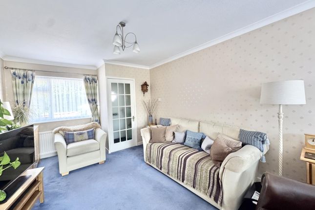 6, Cambridge Road, Leicester photo 4