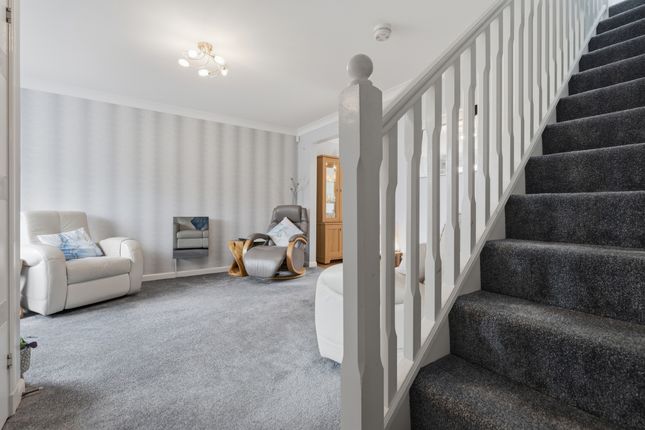 10, Talisker Crescent, Airdrie photo 4