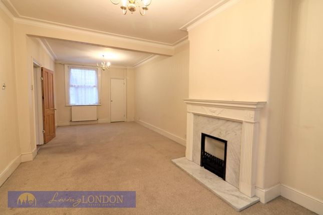 401, Lincoln Road, Enfield photo 2