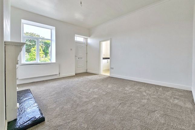 16, Tunstead Road, Rossendale photo 3