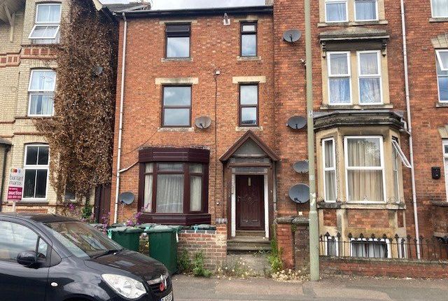 Thumbnail Terraced house for sale in Middleton Road, Banbury