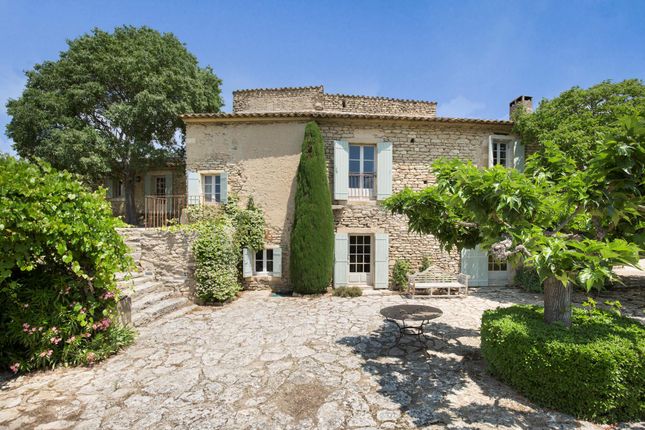 Farmhouse for sale in Gordes, Vaucluse, Provence-Alpes-Côte d`Azur, France
