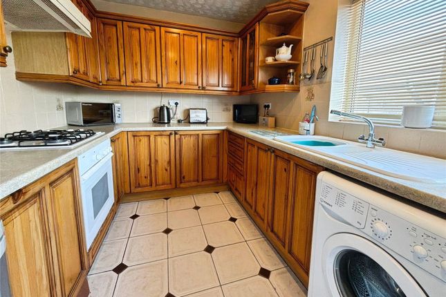 6, Clematis Close, Branston photo 4