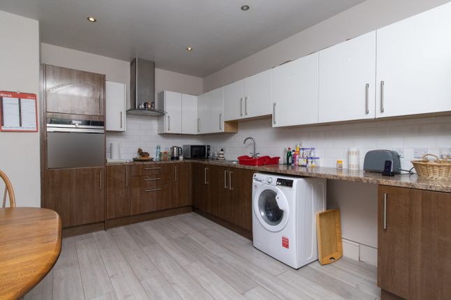 Bradstow House, Flat 2, 21 St. Peters Road, Broadstairs photo 3