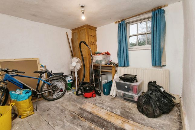 End terrace house for sale in Dowell Street, Honiton