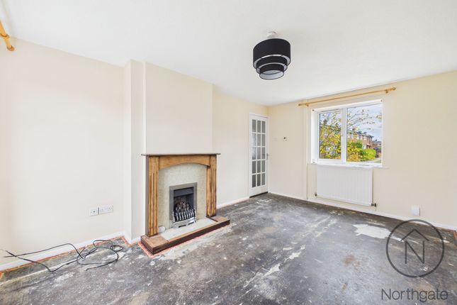 18 Swan Walk, Newton Aycliffe photo 2