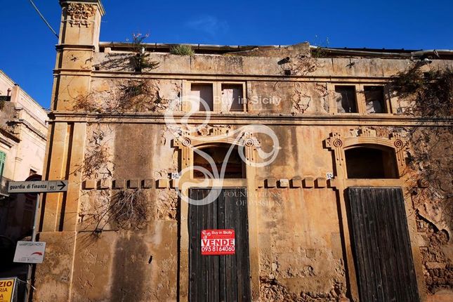 Property for sale in Noto, Sicily, Italy