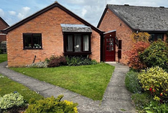 Bungalow to rent in Park Court, Shifnal, Shropshire